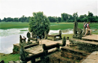 Cambodia: Angkor - Srah Srang & Banteay Kdei
